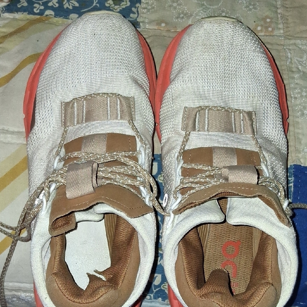Oncloud Womens Novas - Picture 3 of 11